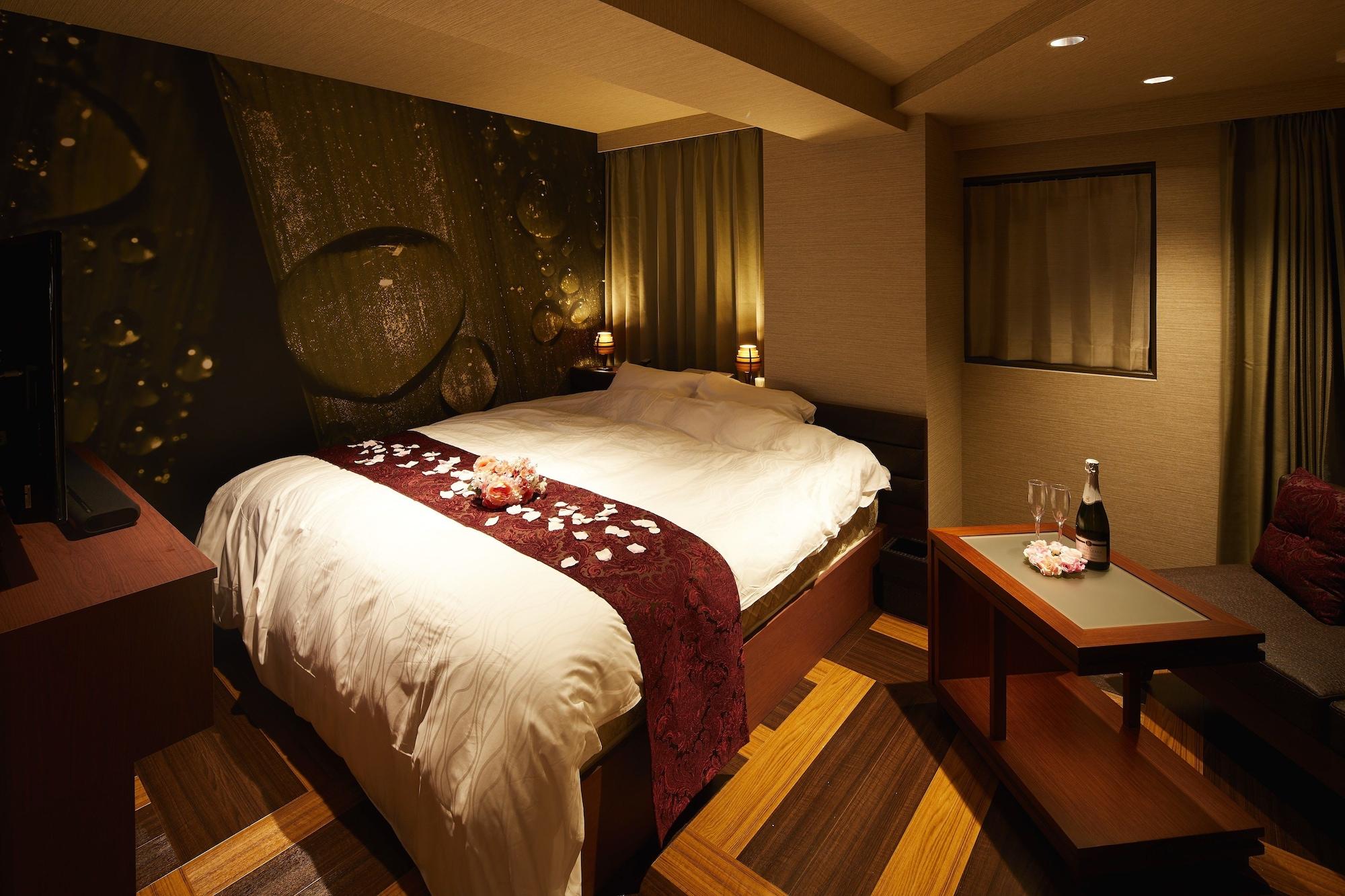 נגויה Hotel Venus Neo (Adults Only) מראה חיצוני תמונה