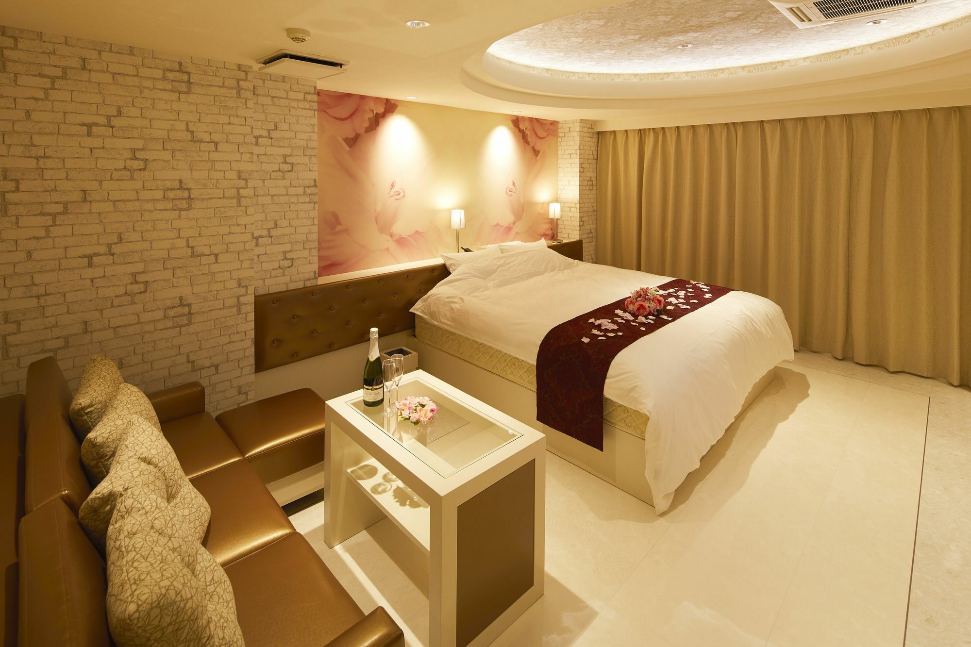 נגויה Hotel Venus Neo (Adults Only) מראה חיצוני תמונה